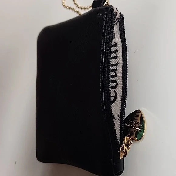 Juicy Couture black w/gold heart charm & Keychain wallet, change, card holder. - Picture 5 of 5